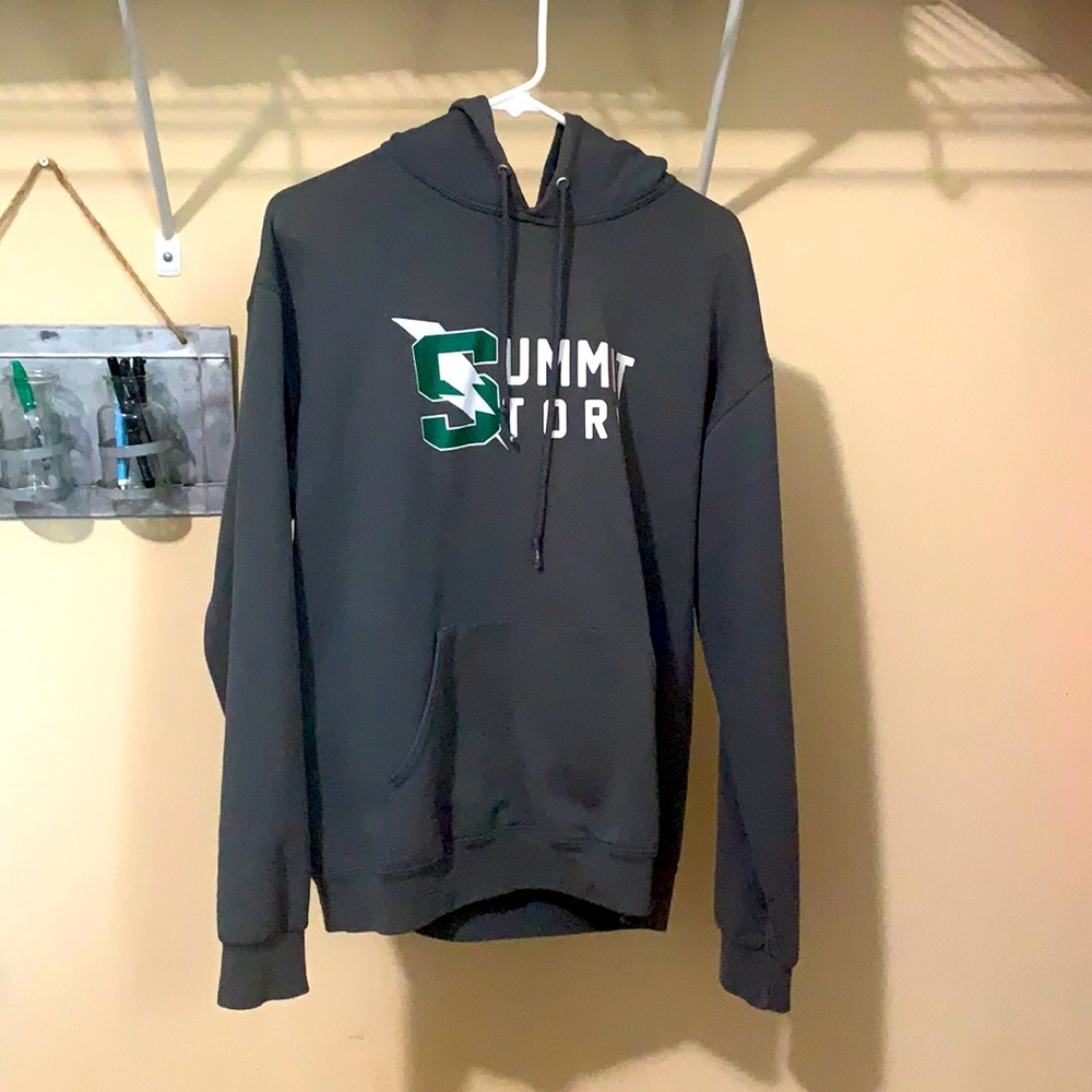 Summit Storm grey sweatshirt